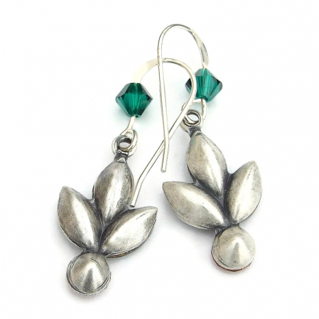back side of Christmas crystal holly berry earrings