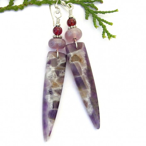 chevron dog tooth amethyst spike earrings lavender lampwork red garnet