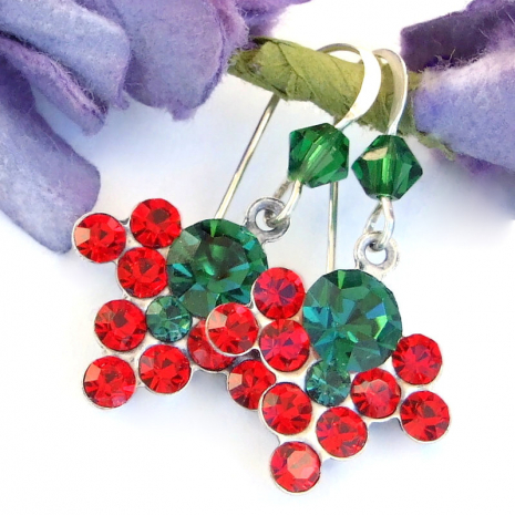 green red vintage crystal jewelry handmade Christmas holidays