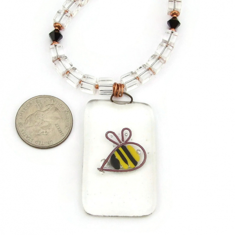handmade bumblebee bee pendant jewelry