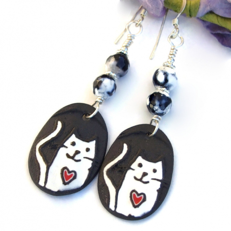 handmade cat kitty hearts earrings white brown red black