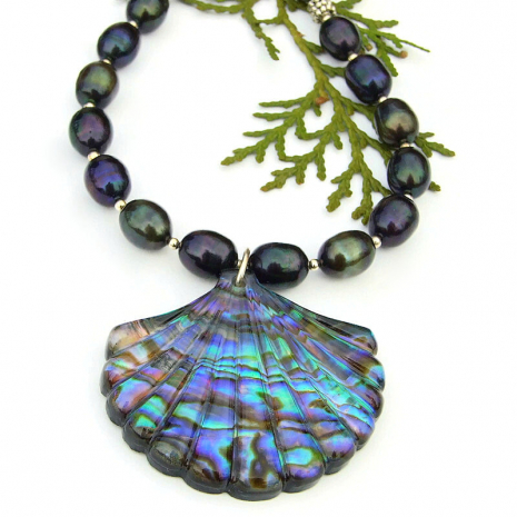 pau shell beach necklace peacock freshwater pearls