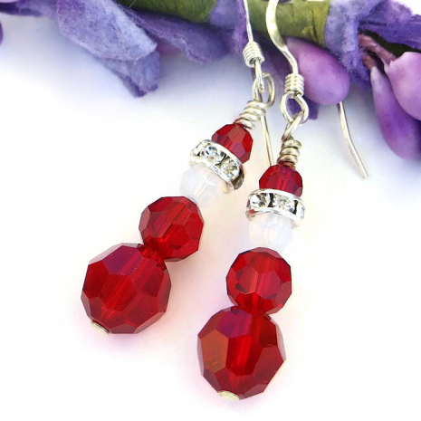 holiday jewelry santa earrings.