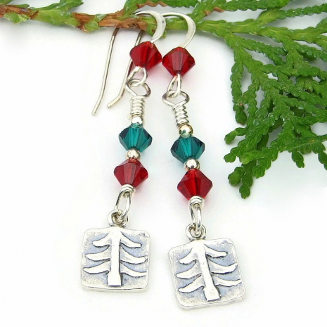 trees red green crystals earrings Christmas holidays