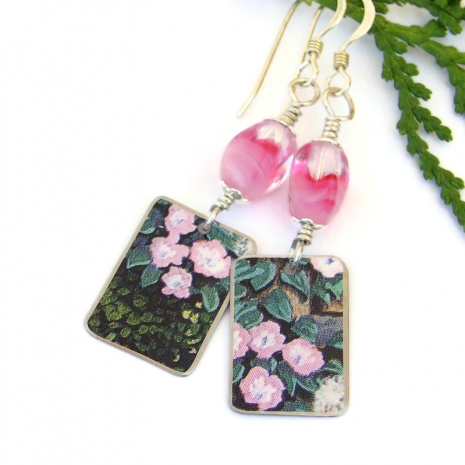 vintage tin pink flowers green dangle earrings Czech glass