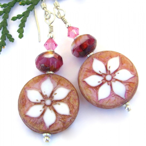 white hibiscus flower jewelry brown pink