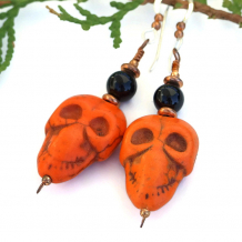 Skull earrings.