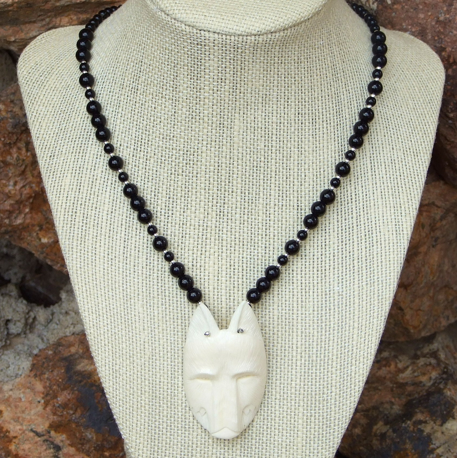 Carved Wolf Head Totem Necklace Black Onyx Handmade Jewelry For Women 