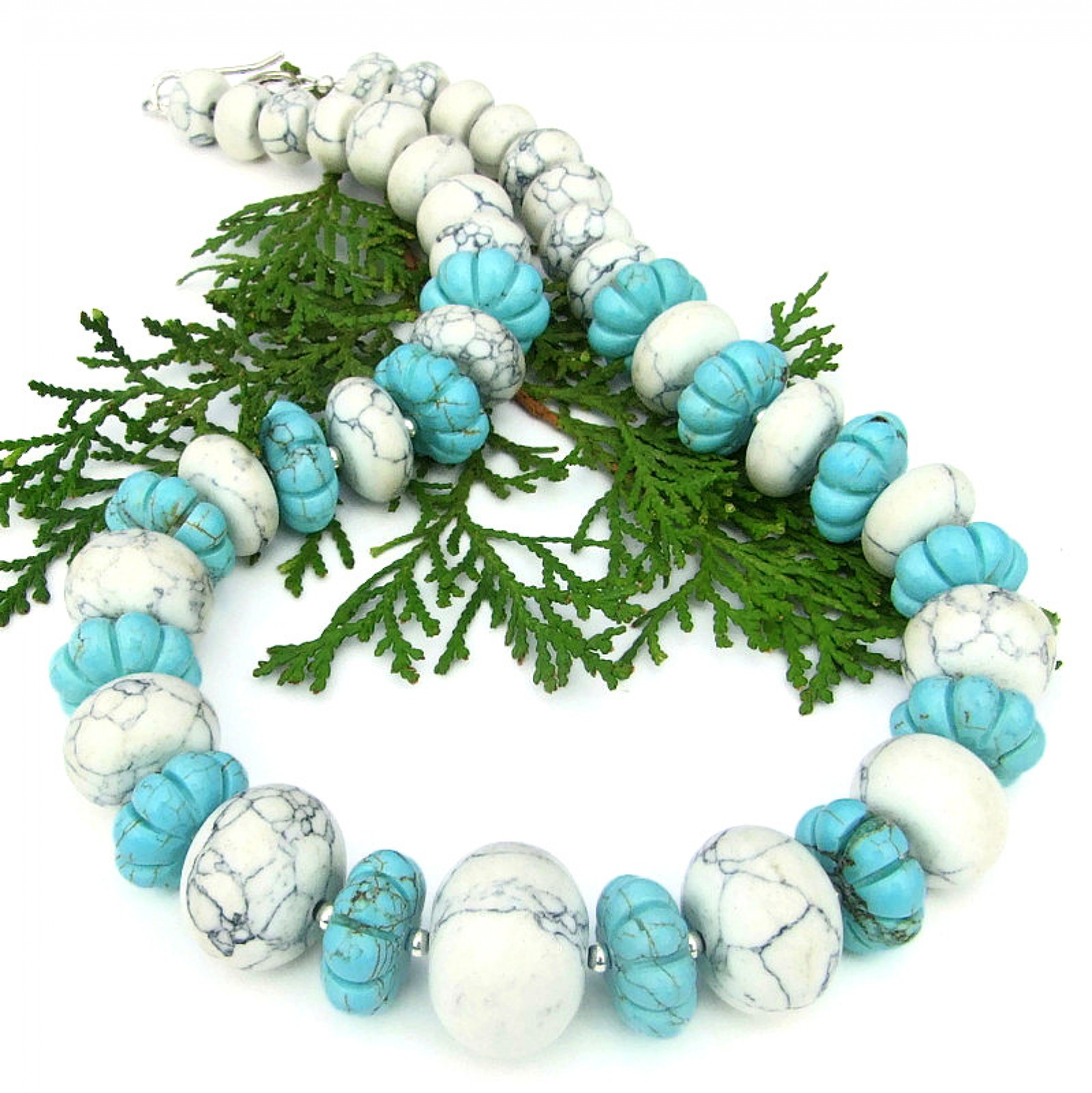 Chunky White and Turquoise Magnesite Necklace Silver Handmade