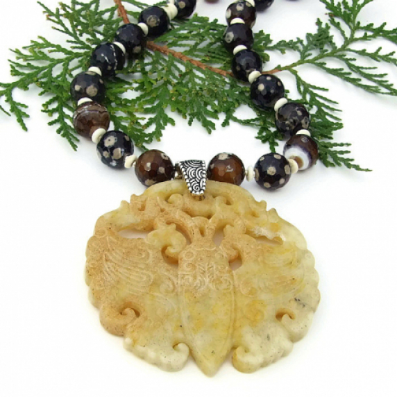 jade_jewelry_mothers_day_valentines_day_gift.jpg