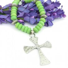 L'AMORE DE DIOS - Large Cross Handmade Necklace, Hammered Pewter Green Magnesite Jewelry