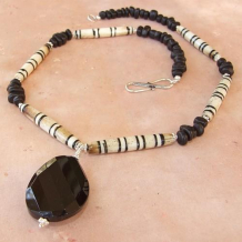 TIME TRAVELER - Ethnic Black Onyx Bone Wood Handmade Necklace