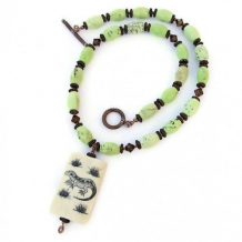 LAGARTO - Handmade Necklace, Scrimshaw Lizard Green Magnesite Crystal Copper 