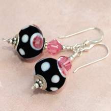 A BLUSH OF ROSES - Pink and Black Lampwork Handmade Earrings, Swarovski  Beaded Jewelry