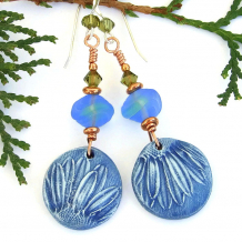"Fiori Blu" - Blue Daisy Flower Handmade Earrings, Polymer Clay, Swarovski, Artisan Jewelry