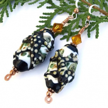 GOTTA LOVE GECKOS - Handmade Gecko Lampwork Earrings Swarovski Copper Spiral 